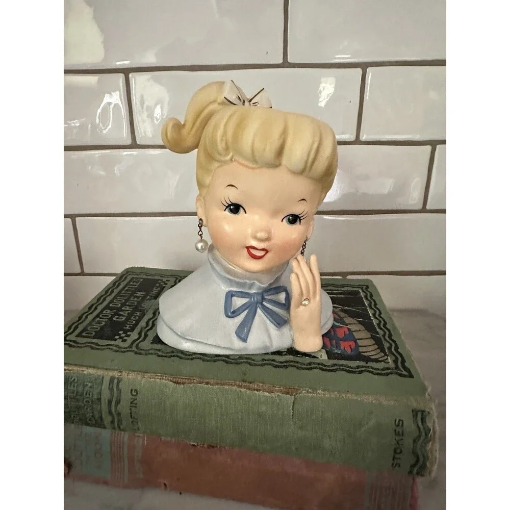 1950’s NAPCO Head Vase Blonde Pony Tail Lady Diamonds Pearls LOVE LUCY Label